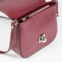 pochette-con-tracolla-bordeaux-in-pelle-made-in-italy-linda-by-linda-02